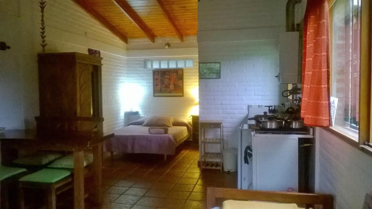Cabanas Farah Estancia Vieja Ideal Para 2 A 3 Huespedes ヴィラ・カルロス・パス エクステリア 写真