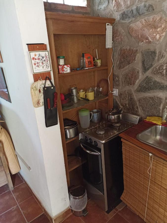 Cabanas Farah Estancia Vieja Ideal Para 2 A 3 Huespedes ヴィラ・カルロス・パス エクステリア 写真