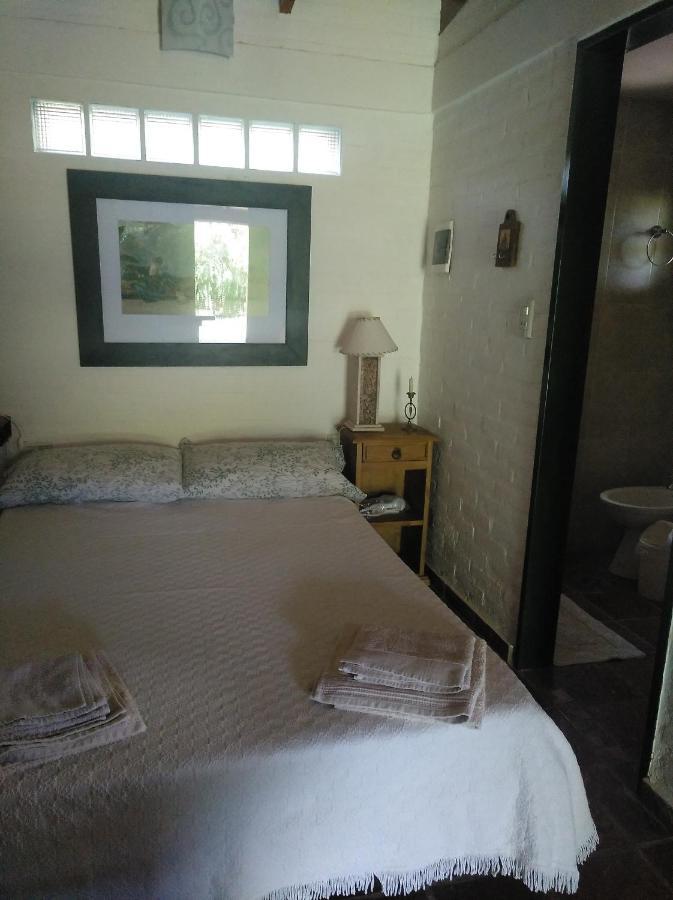 Cabanas Farah Estancia Vieja Ideal Para 2 A 3 Huespedes ヴィラ・カルロス・パス エクステリア 写真