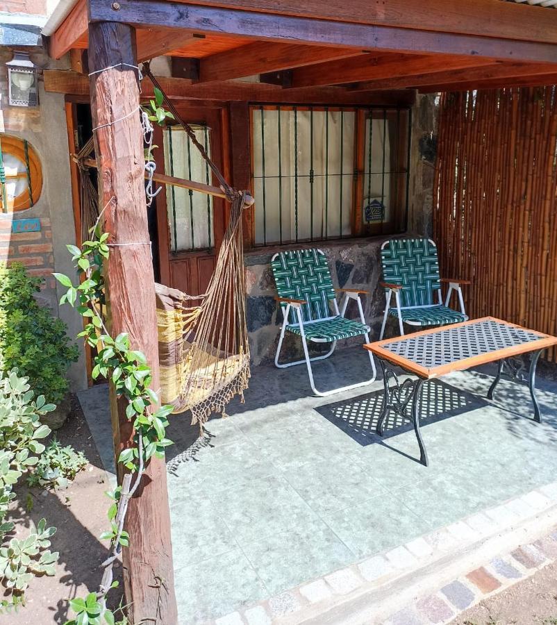 Cabanas Farah Estancia Vieja Ideal Para 2 A 3 Huespedes ヴィラ・カルロス・パス エクステリア 写真
